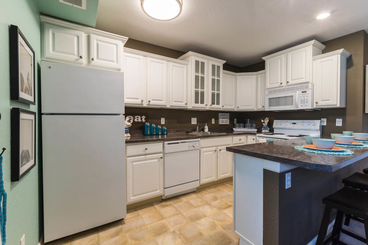 Photos and Video of Glenwood Apartments in East Lansing, MI